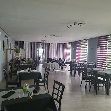 L'Epicurien Hotel Saint-Nicolas-de-Port Ngoại thất bức ảnh