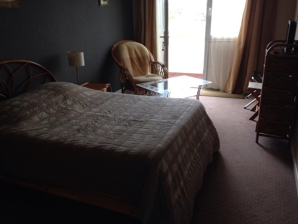 L'Epicurien Hotel Saint-Nicolas-de-Port Phòng bức ảnh