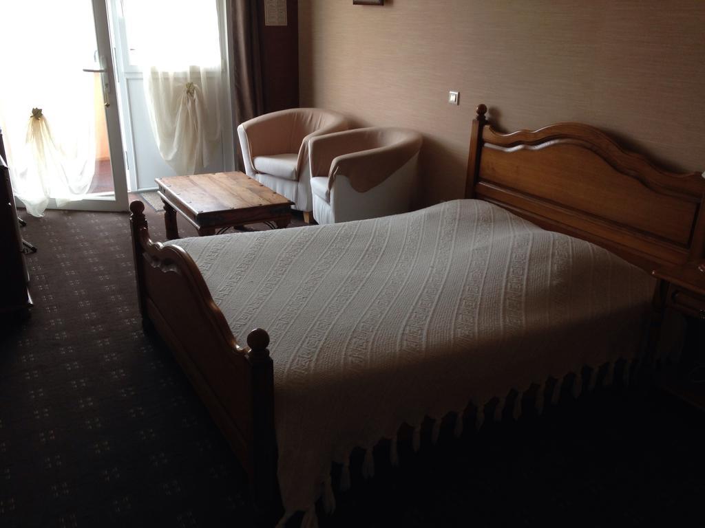 L'Epicurien Hotel Saint-Nicolas-de-Port Phòng bức ảnh